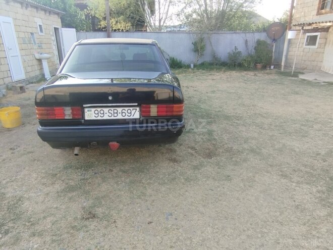 Mercedes 190 1991, 325,672 km - 2.0 л - Salyan