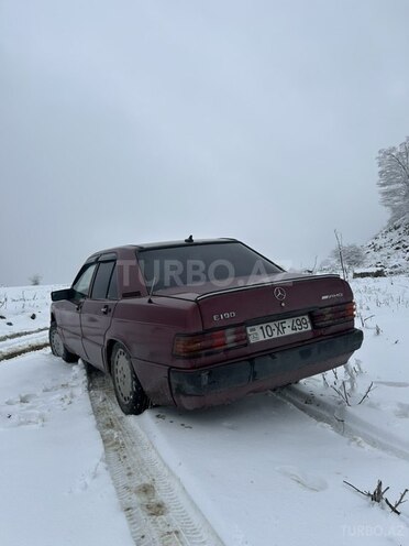Mercedes 190 1992, 300,000 km - 2.0 l - Qəbələ