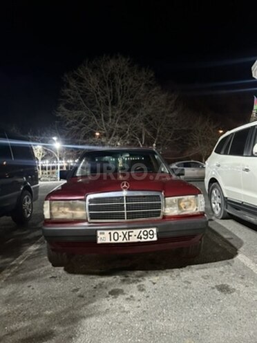 Mercedes 190 1992, 300,000 km - 2.0 l - Qəbələ