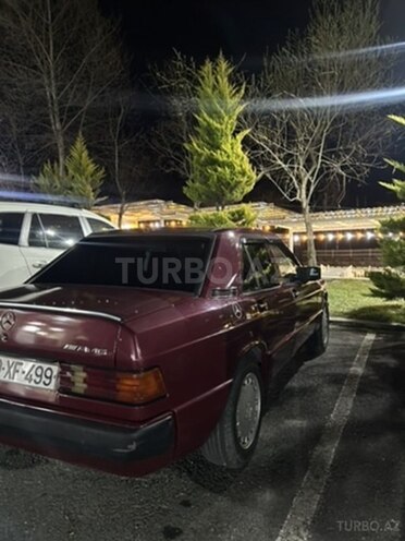 Mercedes 190 1992, 300,000 km - 2.0 l - Qəbələ