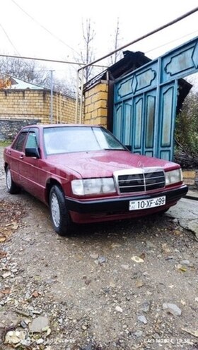 Mercedes 190 1992, 300,000 km - 2.0 l - Qəbələ