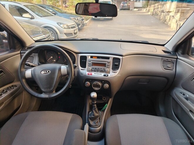 Kia Rio 2008, 240,800 km - 1.5 л - Bakı