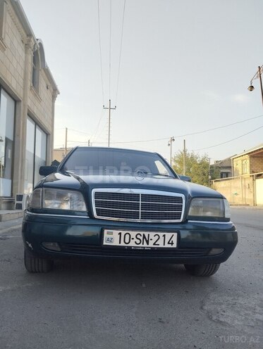 Mercedes C 180 1996, 393,446 km - 1.8 л - Yevlax