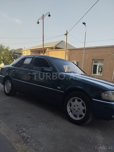 Mercedes C 180 1996, 393,446 km - 1.8 л - Yevlax