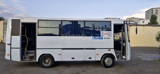Isuzu Ecobus 2012, 450,000 km - 3.9 l - Bakı
