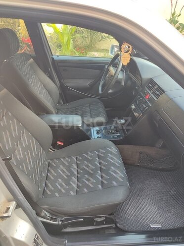 Mercedes C 220 d 1999, 292,058 km - 2.2 л - Bakı