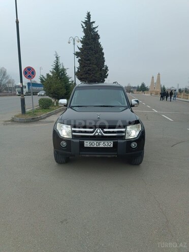 Mitsubishi Pajero 2007, 260,000 km - 3.0 л - Xudat