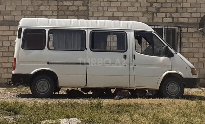 Ford Transit 1996, 917,400 km - 2.5 l - Beyləqan