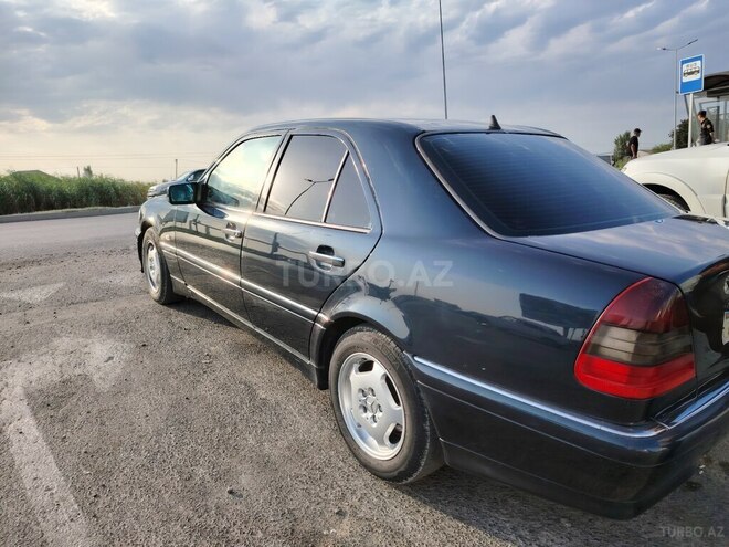 Mercedes C 240 1998, 420,000 km - 2.4 л - Bakı