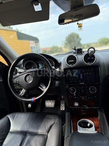 Mercedes GL 450 4MATIC 2007, 208,000 km - 4.7 l - Quba