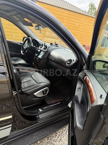Mercedes GL 450 4MATIC 2007, 208,000 km - 4.7 l - Quba