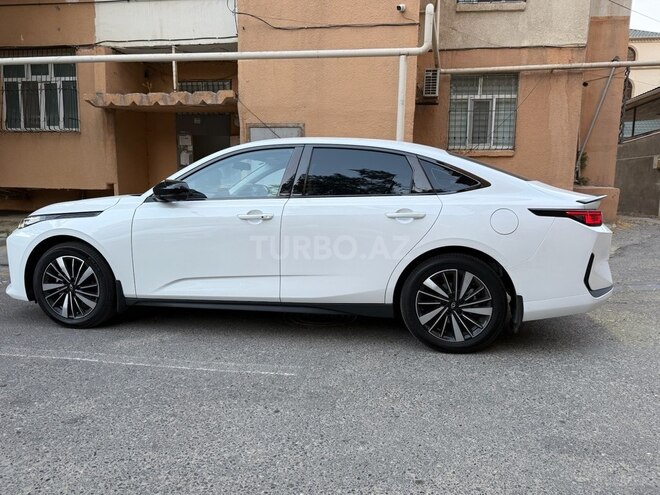 Changan Qiyuan A05 2025, 5,000 km - 1.5 л - Bakı