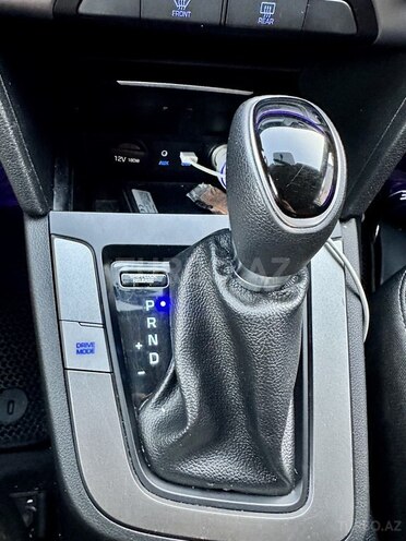 Hyundai Elantra 2018, 176,000 km - 2.0 л - Bakı