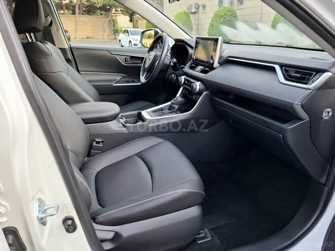 Toyota RAV4 2020, 39,000 km - 2.0 л - Bakı