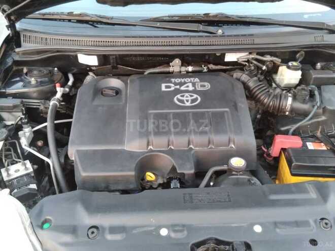 Toyota Corolla-10