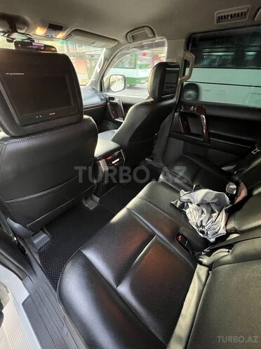 Toyota Land Cruiser Prado 2010, 405,000 km - 2.7 l - Bakı