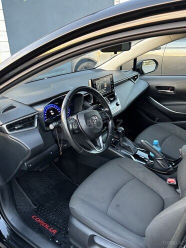 Toyota Corolla-8