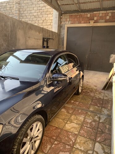 Volkswagen Passat 2013, 295,500 km - 1.8 л - Bakı