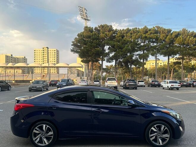 Hyundai Elantra 2012, 177,437 km - 1.8 l - Bakı