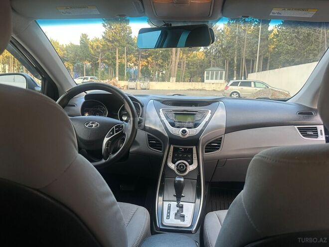 Hyundai Elantra 2012, 177,437 km - 1.8 l - Bakı