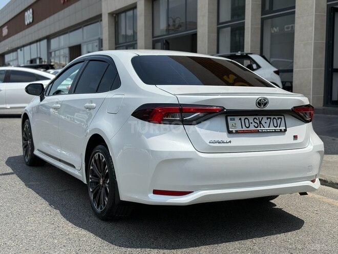 Toyota Corolla-8