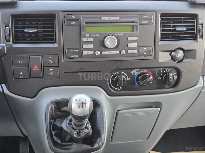 Ford Transit 2009, 285,800 km - 2.4 л - Bakı