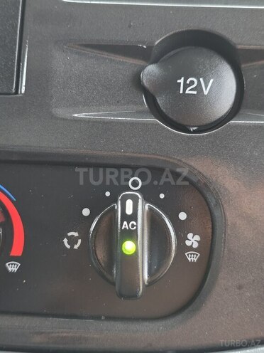 Ford Transit 2009, 285,800 km - 2.4 л - Bakı
