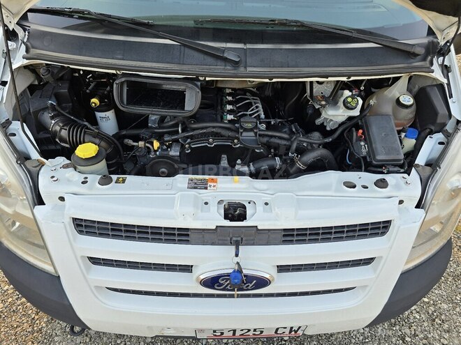 Ford Transit 2009, 285,800 km - 2.4 л - Bakı