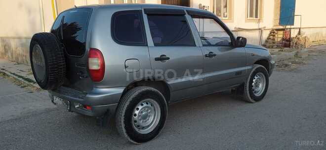 Chevrolet Niva 2007, 330,000 km - 1.7 l - Babək