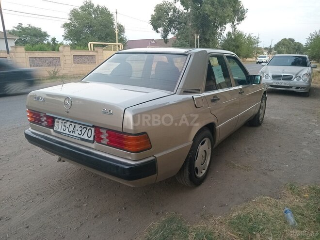 Mercedes 190 1991, 280,000 km - 2.0 l - Cəlilabad