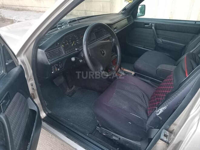Mercedes 190 1991, 280,000 km - 2.0 l - Cəlilabad