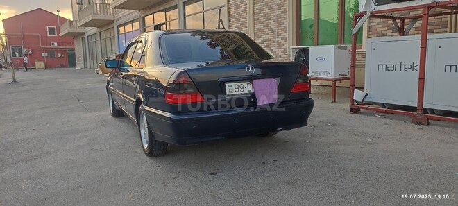 Mercedes C 180-2