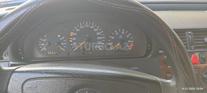 Mercedes C 180-6