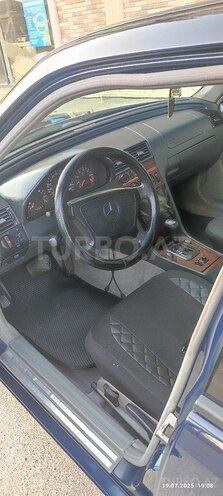 Mercedes C 180-4