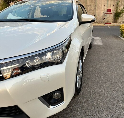 Toyota Corolla-3