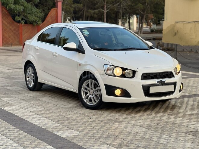 Chevrolet Aveo-3