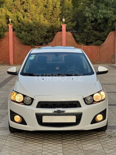 Chevrolet Aveo-6