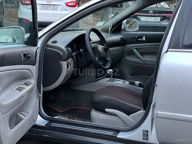 Volkswagen Passat 2002, 323,000 km - 1.8 l - Sumqayıt