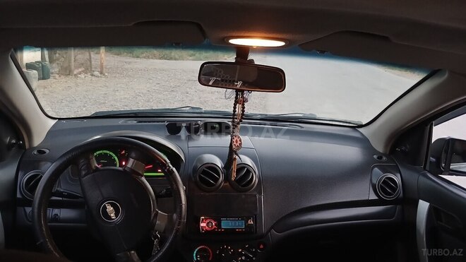 Chevrolet Aveo 2011, 371,087 km - 1.2 л - Salyan