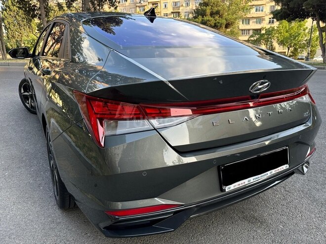 Hyundai Elantra 2023, 38,000 km - 2.0 l - Bakı