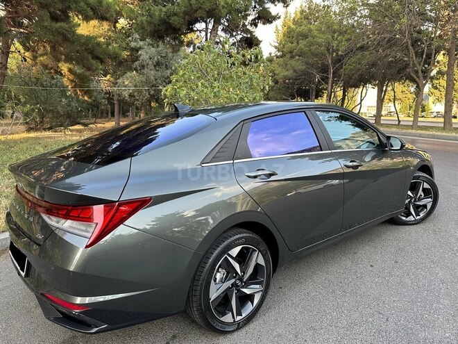 Hyundai Elantra 2023, 38,000 km - 2.0 l - Bakı