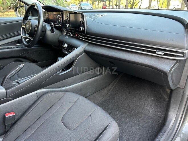 Hyundai Elantra 2023, 38,000 km - 2.0 l - Bakı