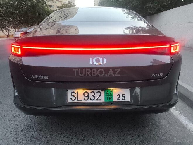 Changan Qiyuan A05 2025, 0 km - 1.5 л - Bakı