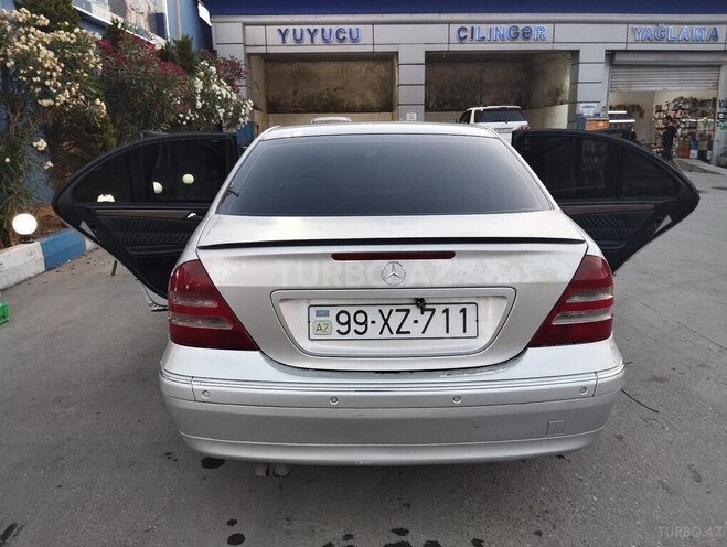 Mercedes C 200-3
