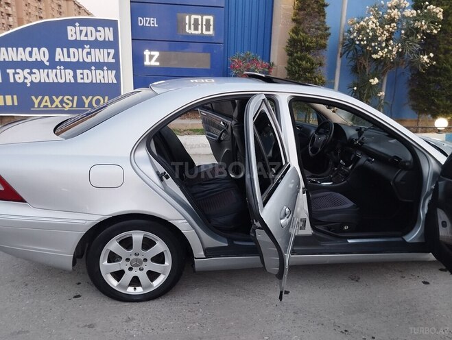 Mercedes C 200-5