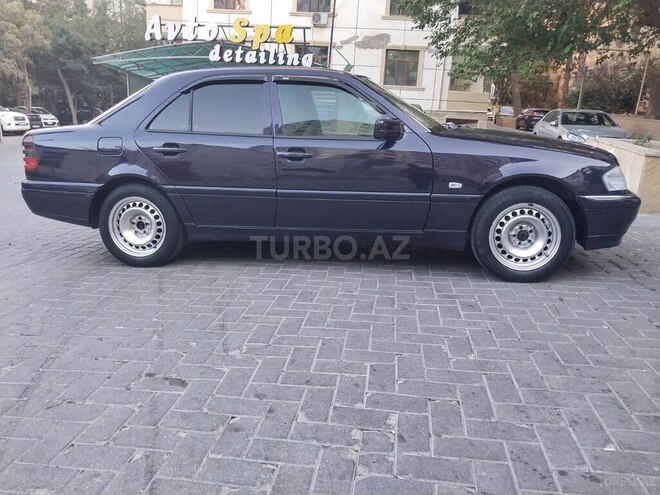 Mercedes C 230 1997, 328,466 km - 2.3 l - Bakı