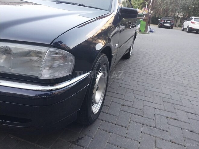 Mercedes C 230 1997, 328,466 km - 2.3 l - Bakı