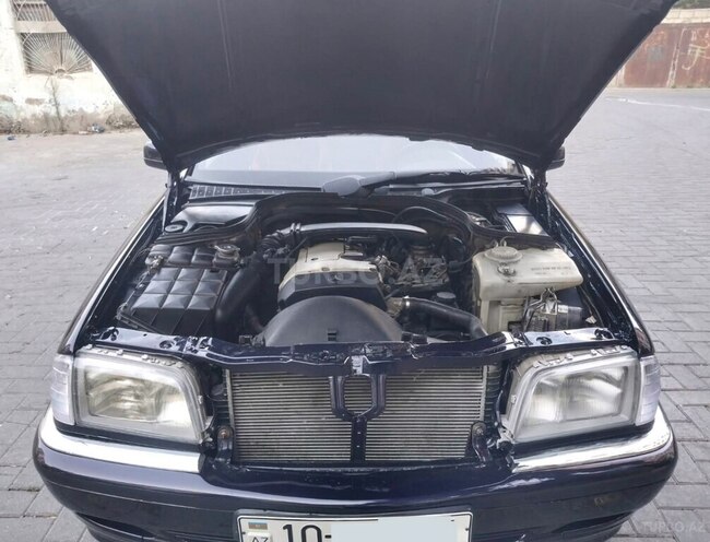 Mercedes C 230 1997, 328,466 km - 2.3 l - Bakı