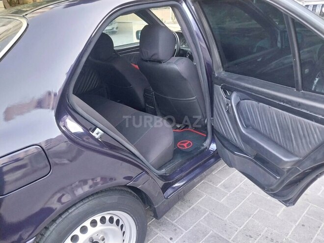 Mercedes C 230 1997, 328,466 km - 2.3 l - Bakı
