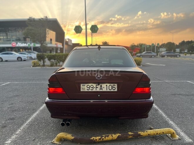 Mercedes C 240 2000, 339,000 km - 2.4 l - Bakı